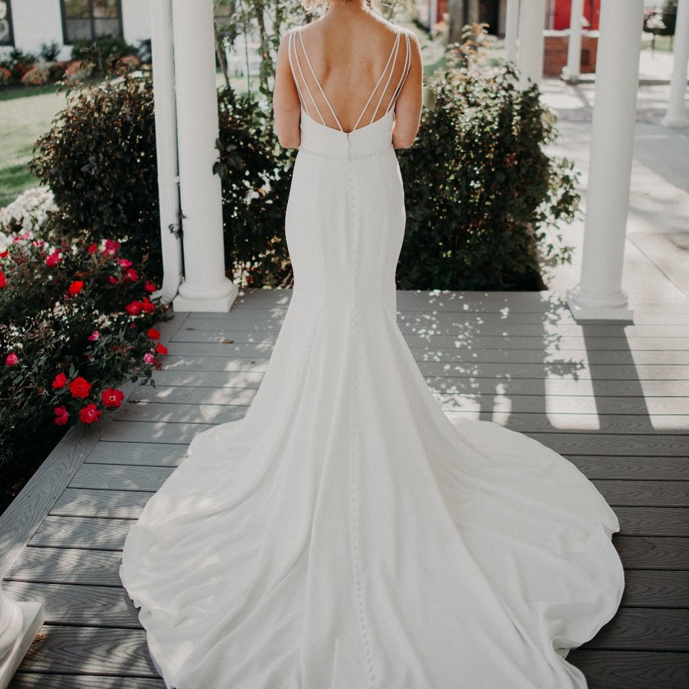 Mikaella Wedding Dress - Style 2107